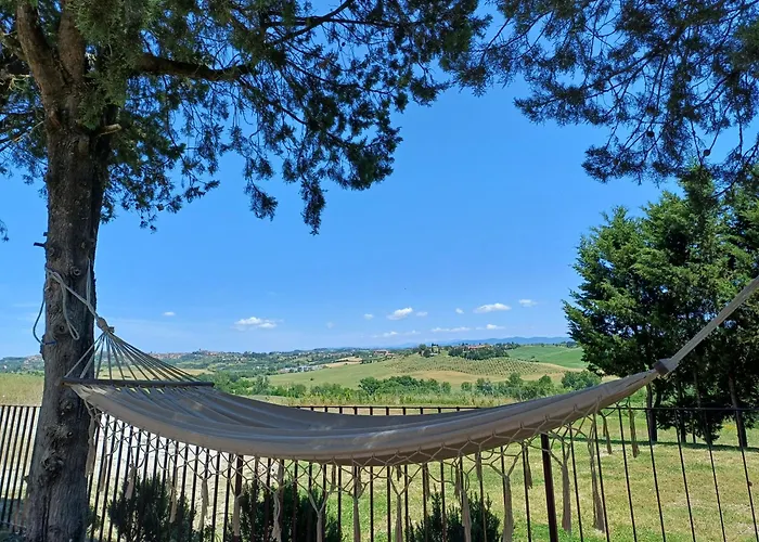 Dago Farmhouse