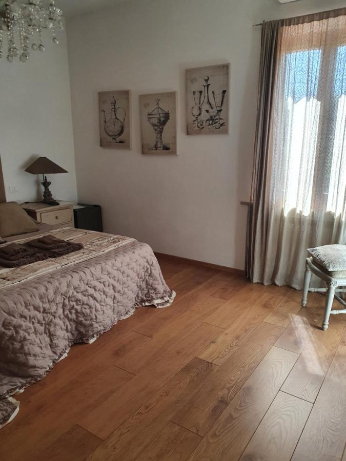 Dago Bed & Breakfast